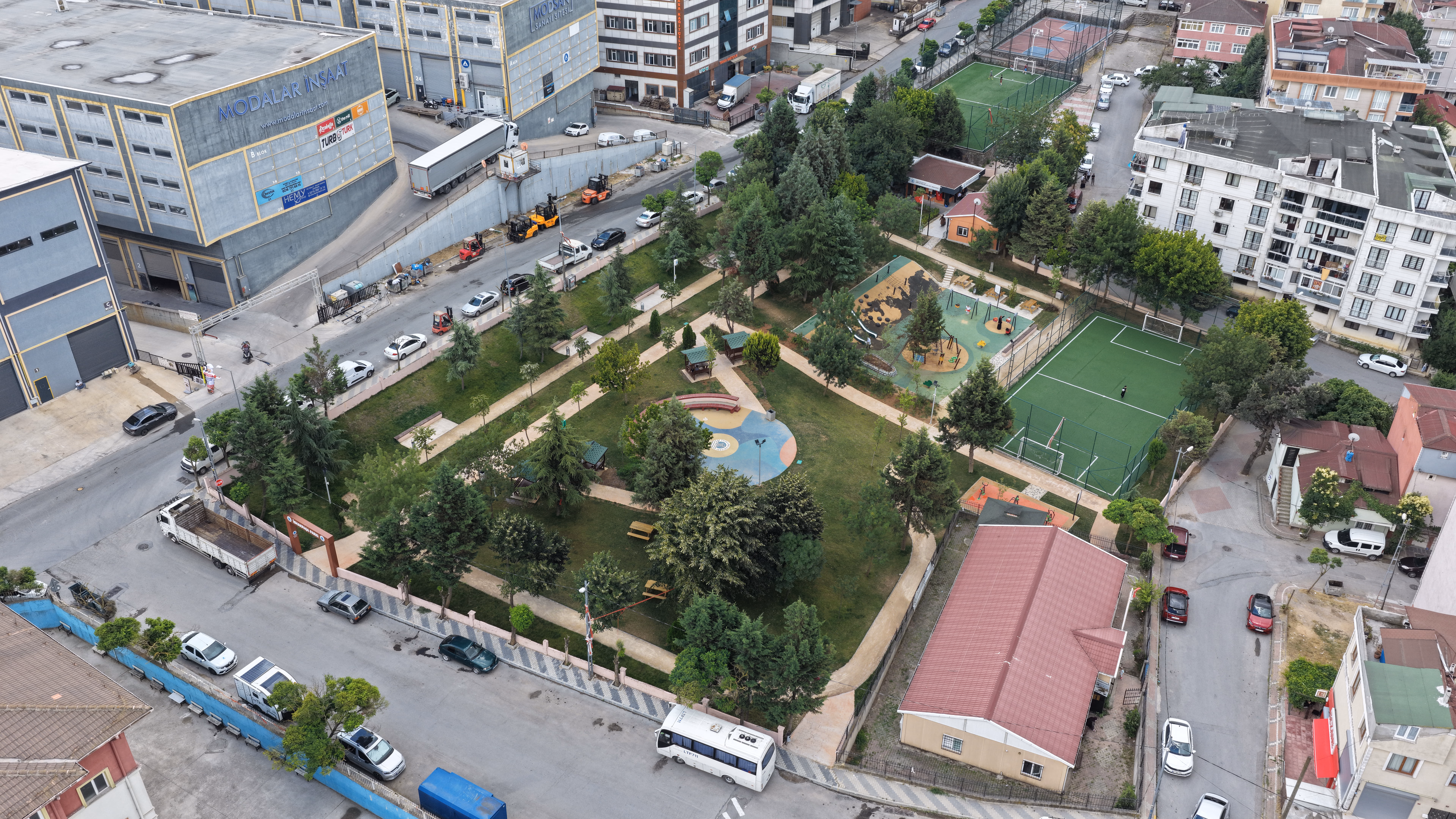 İshakpaşa Parkı Orta Mahalle'ye nefes oldu - Görsel 1