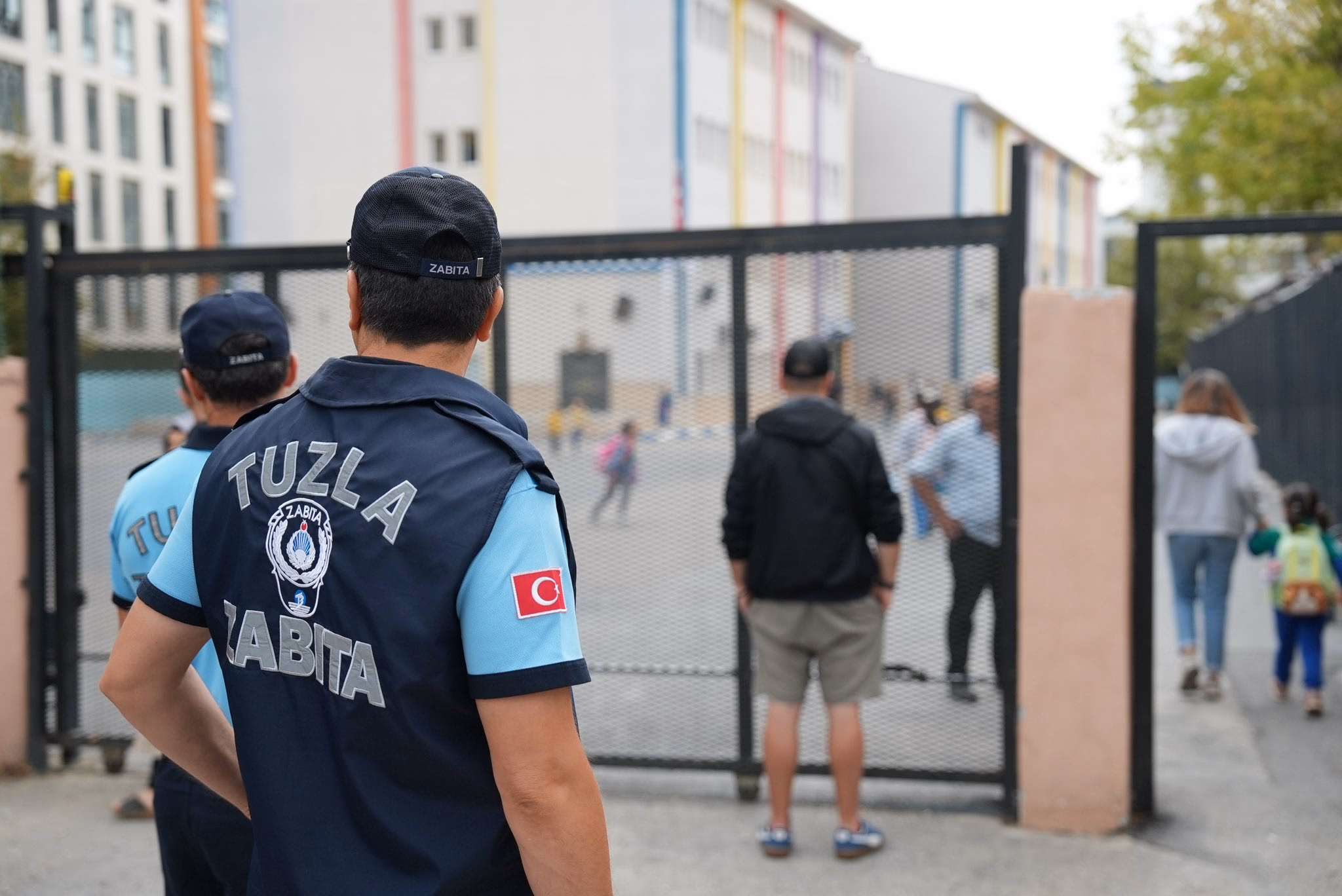 Tuzla’da okul önlerinde güvenlik denetimleri sürüyor