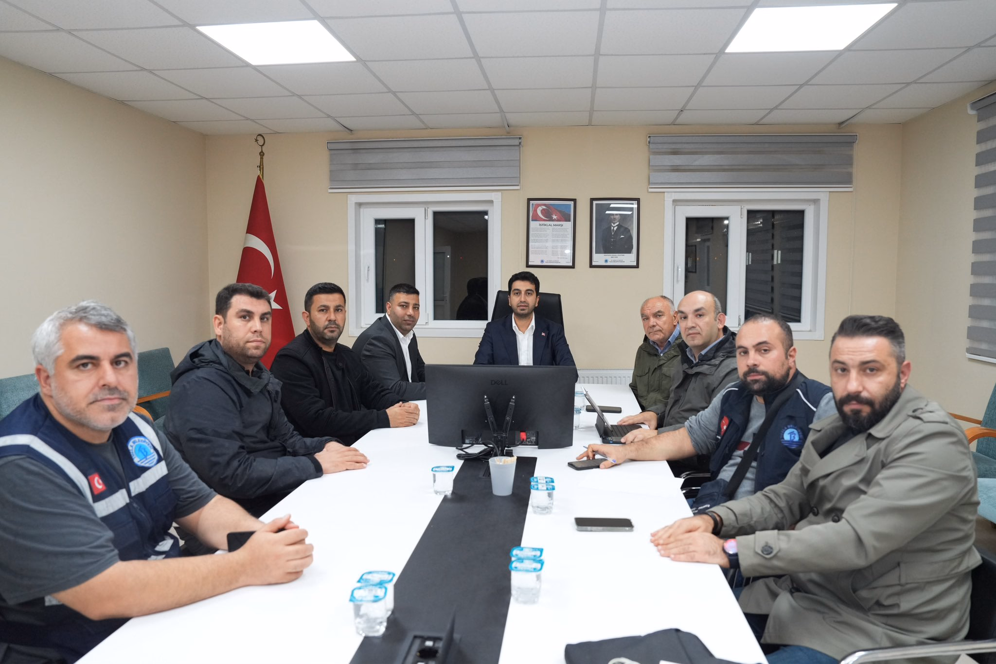Başkan Bingöl, sağanak yağışı ekiplerle anlık takip etti