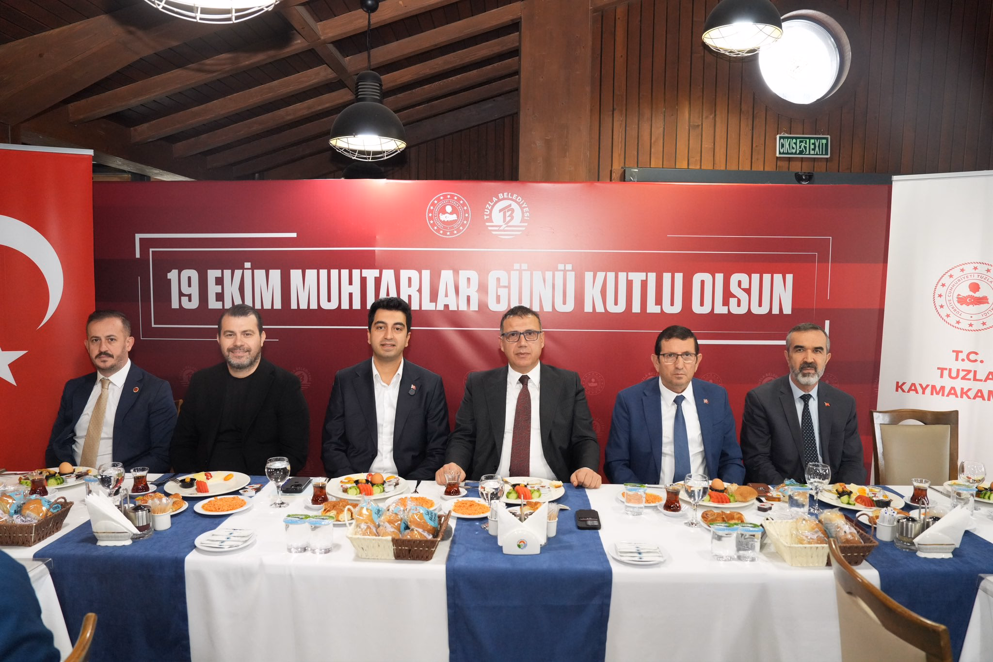 Tuzla’da Muhtarlar Günü programı düzenlendi