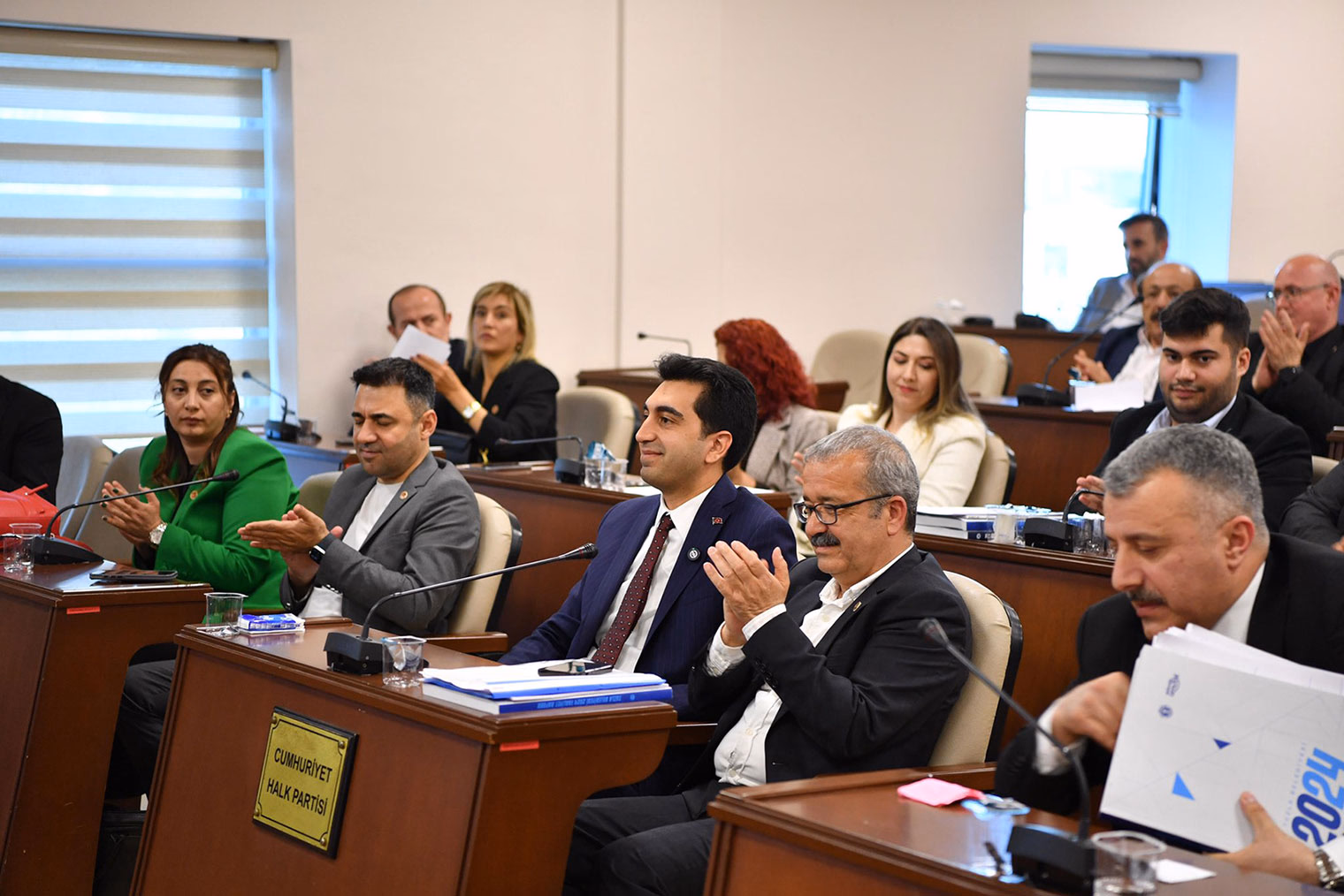 Tuzla Belediyesi 2024 Faaliyet Raporu oy çokluğuyla kabul edildi - Görsel 4