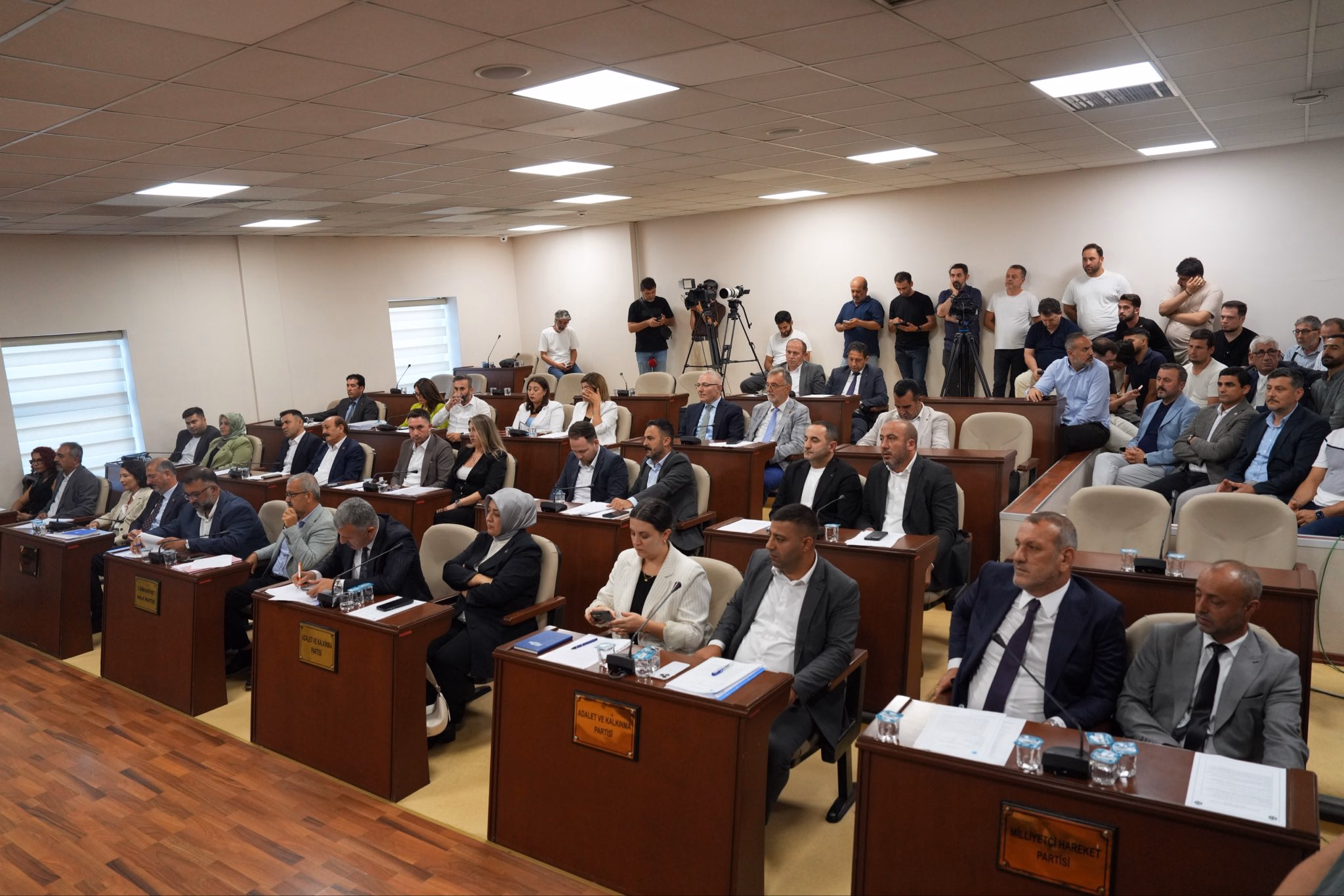 Tuzla Belediye Başkanı Bingöl: 50 bin insanın mağduriyetini çözmek için mücadele ediyoruz - Görsel 2