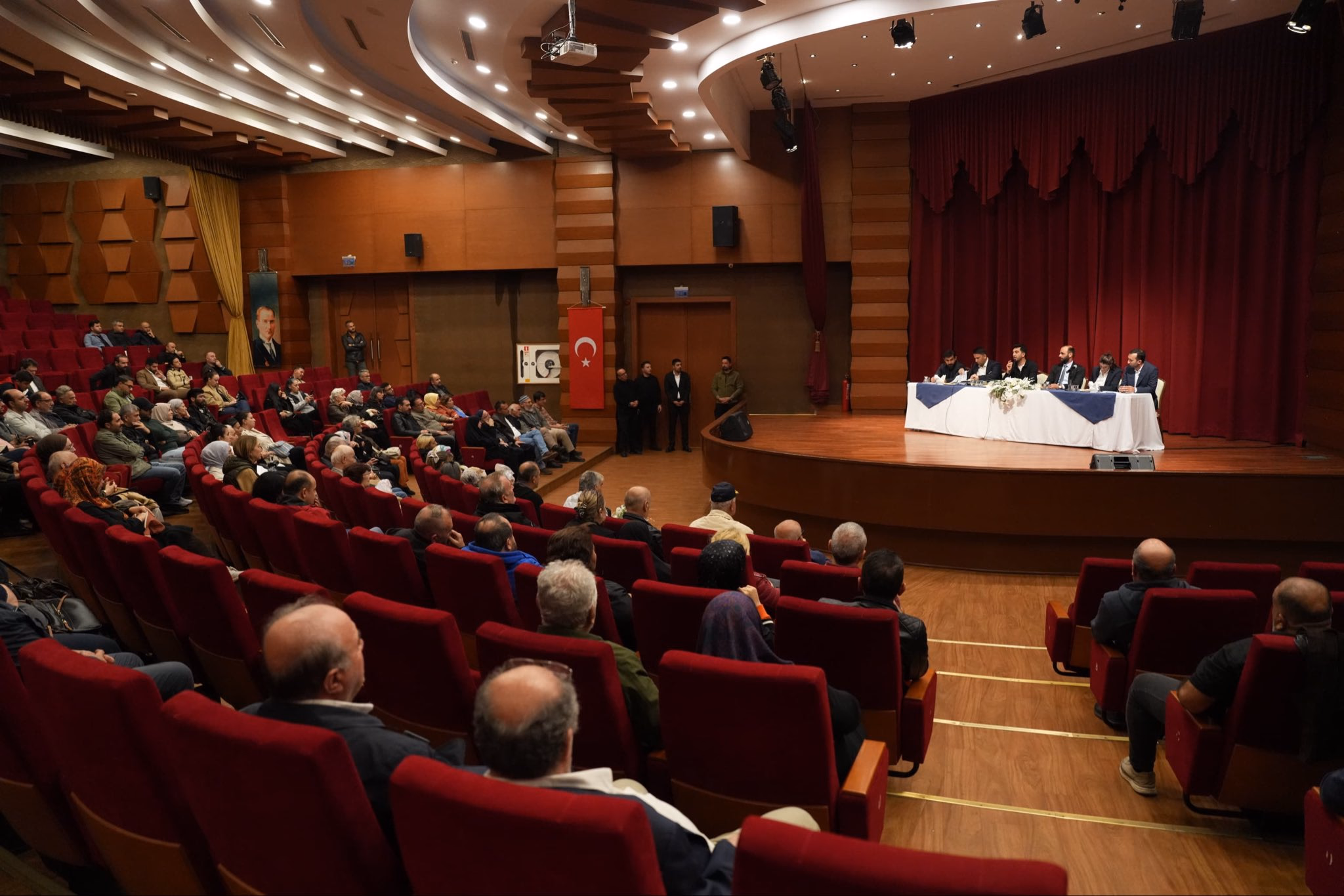 Tuzla’da Penguen Sitesi mağduriyetini Tuzla Belediyesi çözecek - Görsel 1