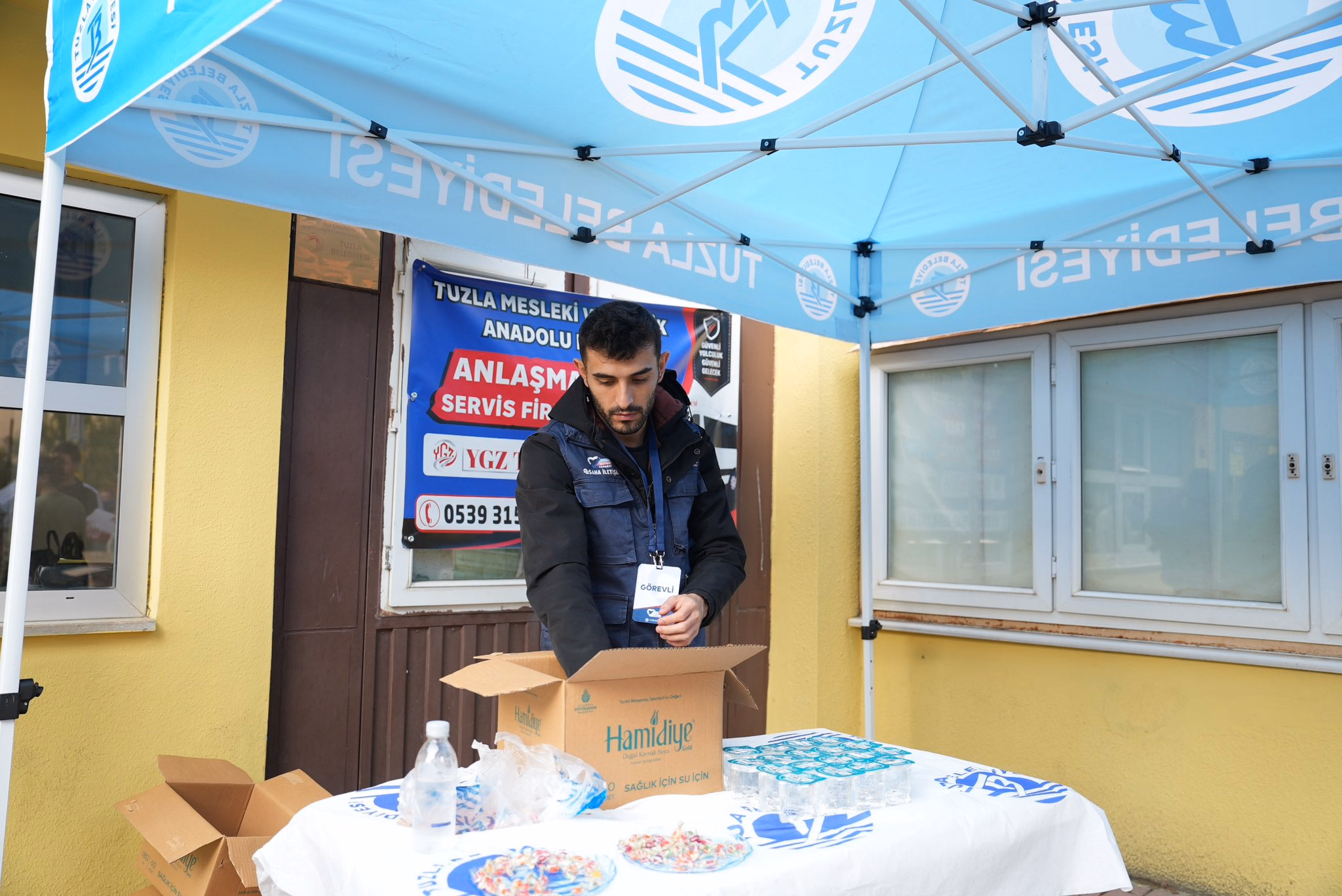 Tuzla Belediyesi’nden KPSS adaylarına ikram - Görsel 1