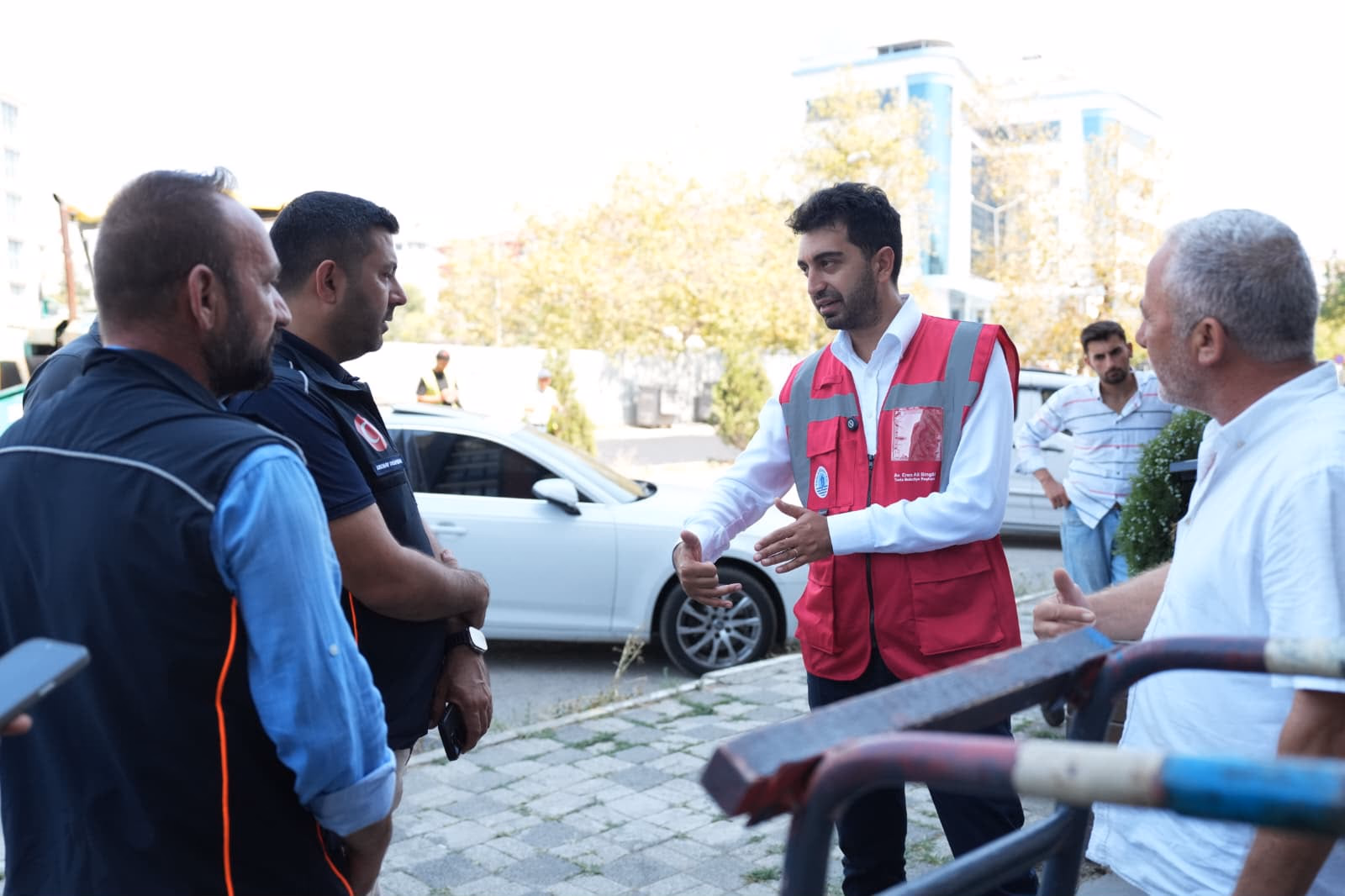 Başkan Bingöl: Daha güvenli ve konforlu bir Tuzla için sokak sokak çalışıyoruz - Görsel 3