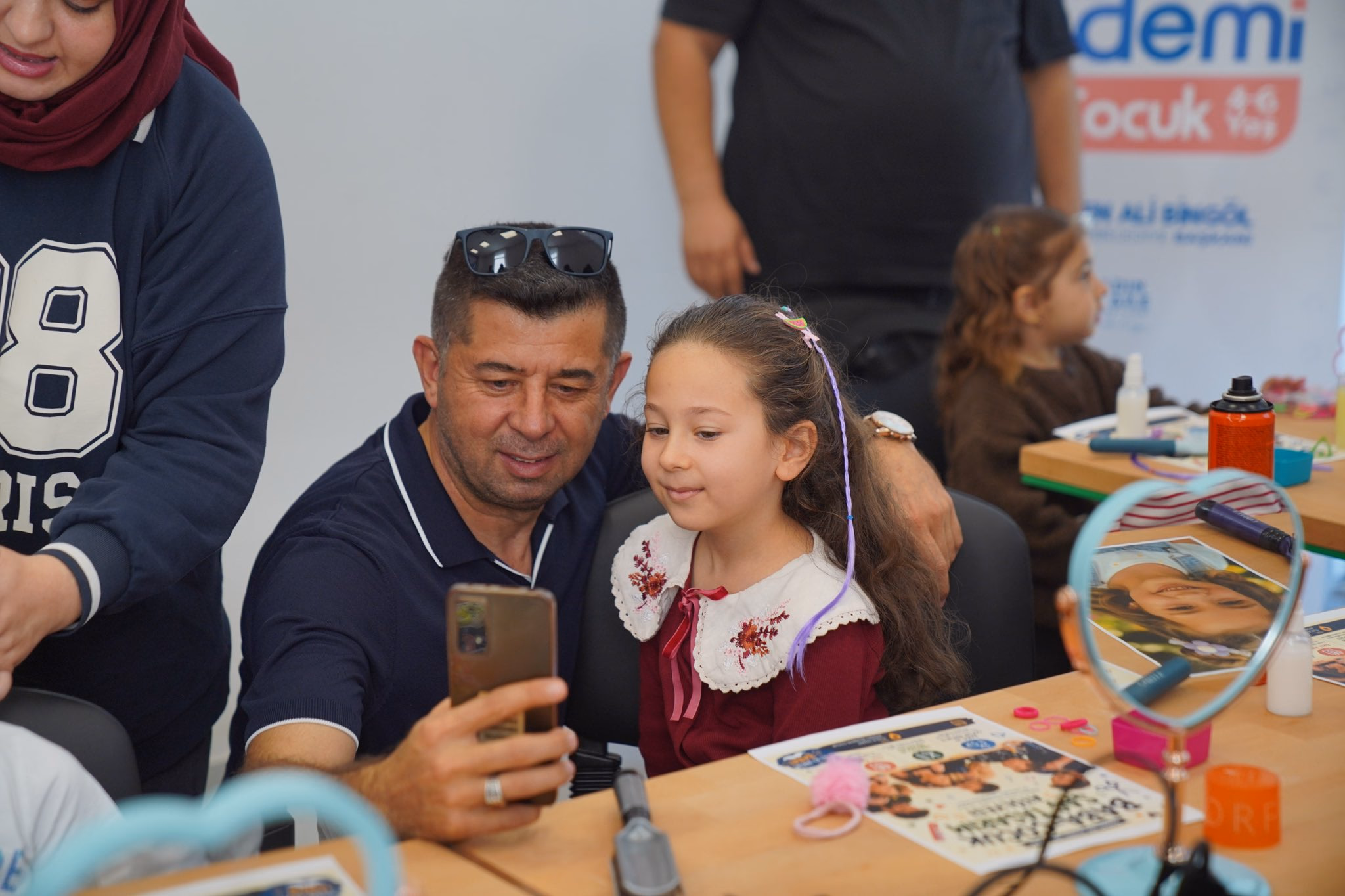 Tuzla Belediyesi’nden Dünya Kız Çocukları Günü’nde anlamlı etkinlik - Görsel 3