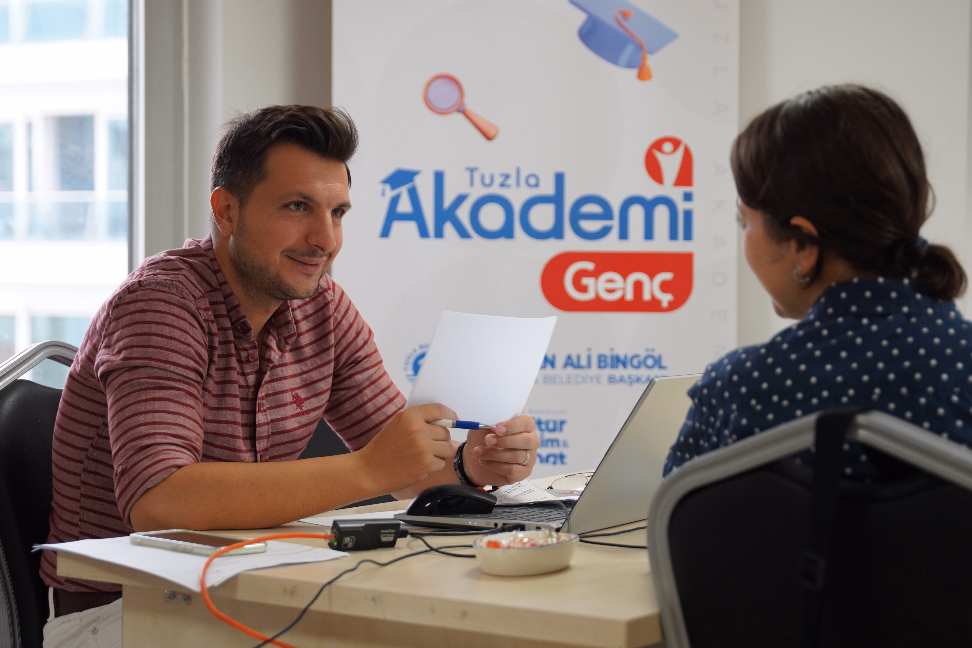 Tuzla Belediyesi’nden LGS öğrencilerine tercih desteği