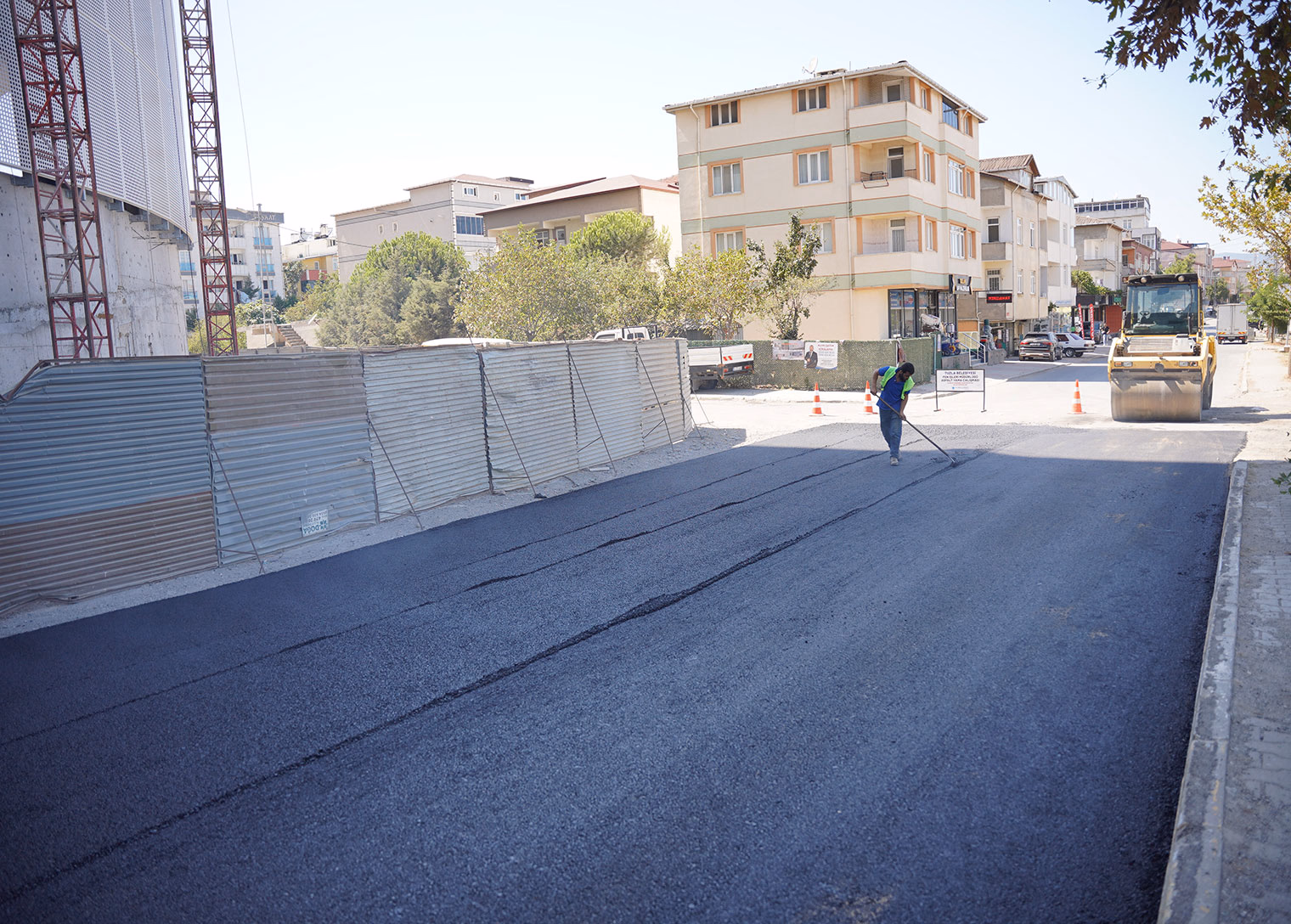 Tuzla’da 50 bin tonluk asfalt seferberliği başladı - Görsel 7