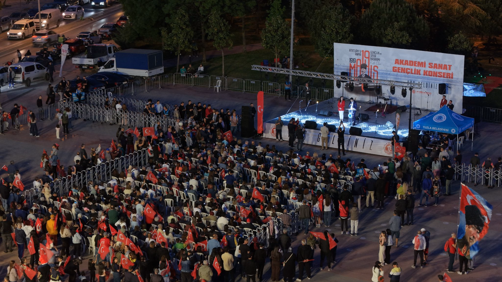 Tuzlalılar 19 Mayıs’ı Gençlik Konseri ile kutladı - Görsel 7