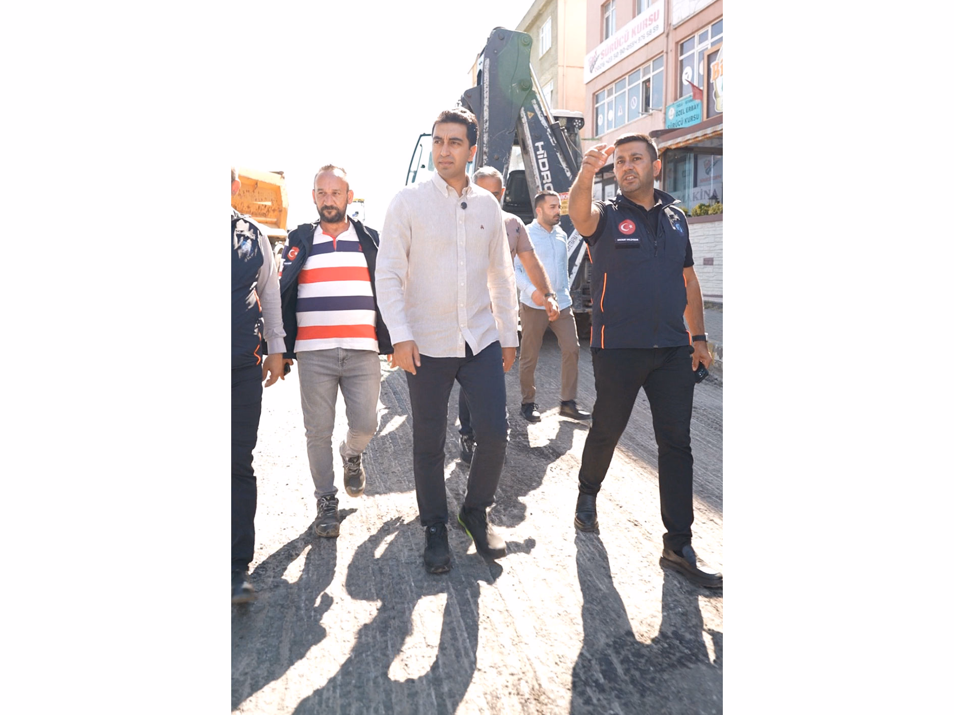 Tuzla’da asfalt seferberliği: Ana caddeler ve ara sokaklar yaz boyunca yenileniyor    - Görsel 7