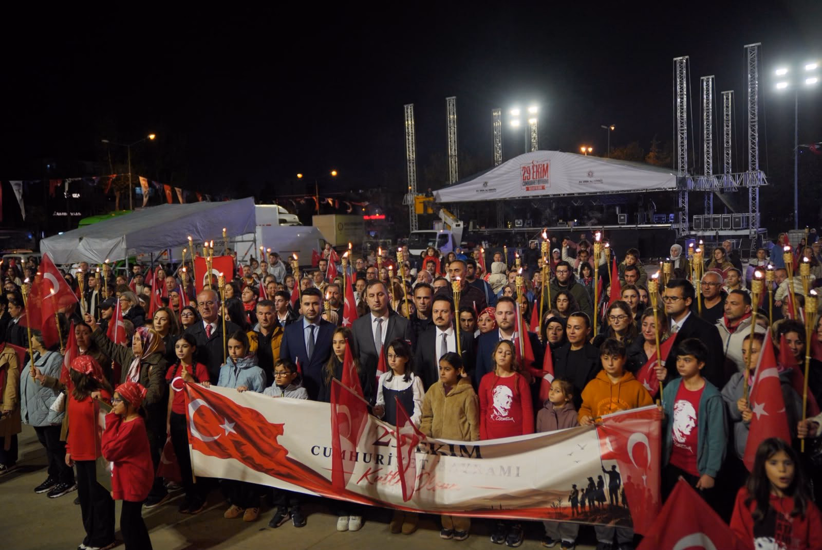 Cumhuriyet’in 103. yılı Tuzla’da kültür, sanat ve sporla kutlanıyor - Görsel 9