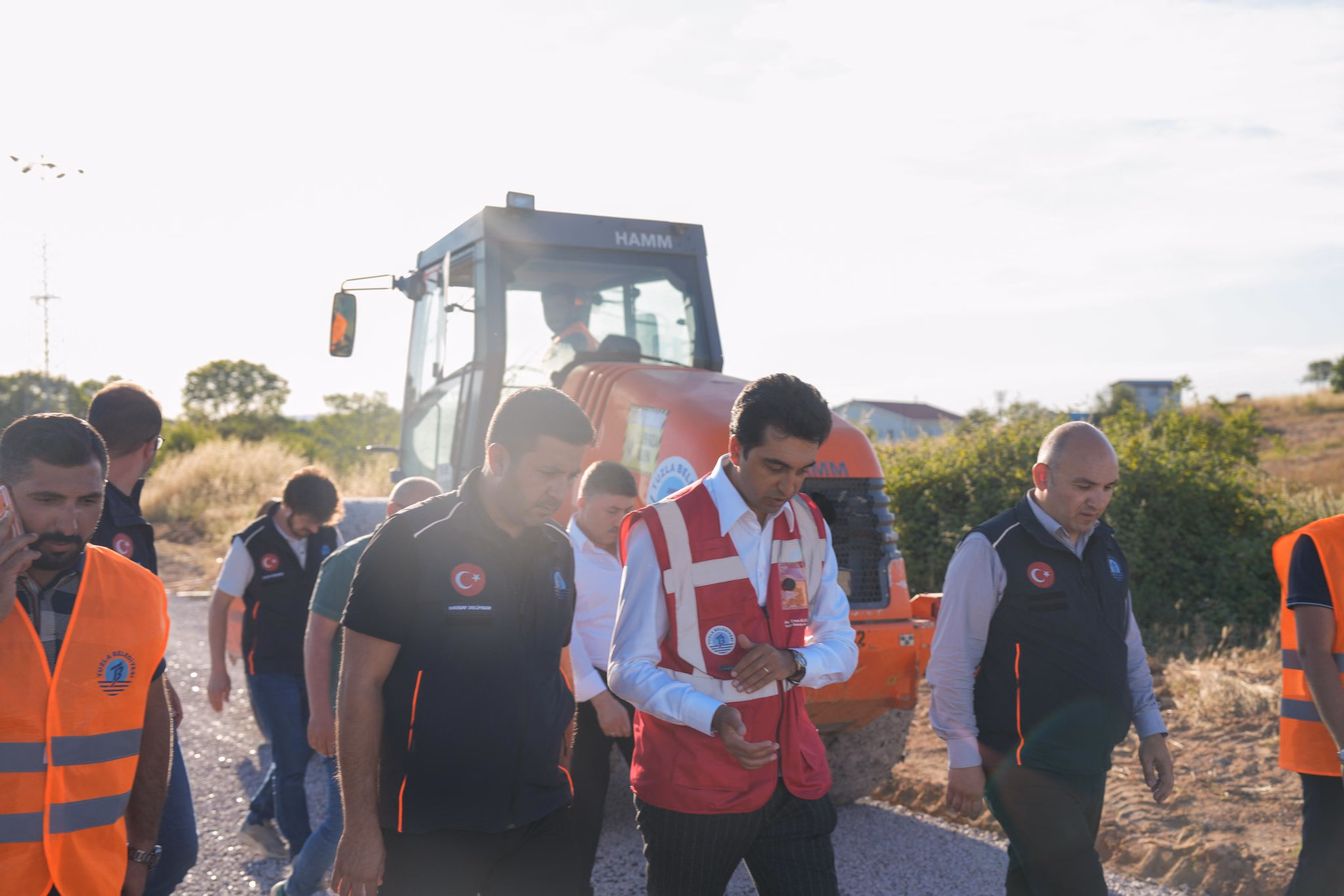 Tuzla’nın 10 yıllık asfalt sorunu çözülüyor!