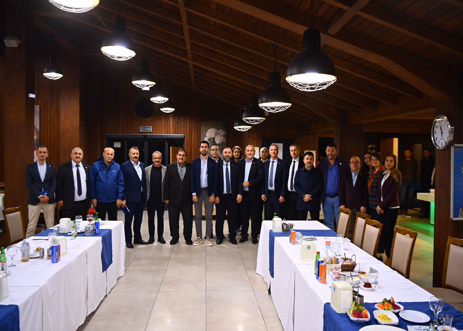 Başkan Bingöl sahada: “Tuzla’yı yerinde takip etmeye devam edeceğiz” - Görsel 5