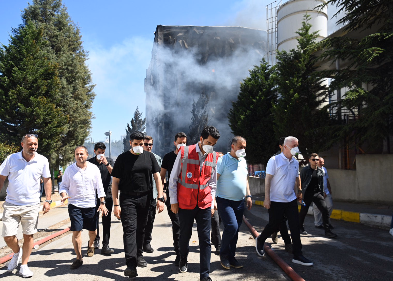 Başkan Eren Ali Bingöl, yangın bölgesini ziyaret etti - Fotoğraf 3