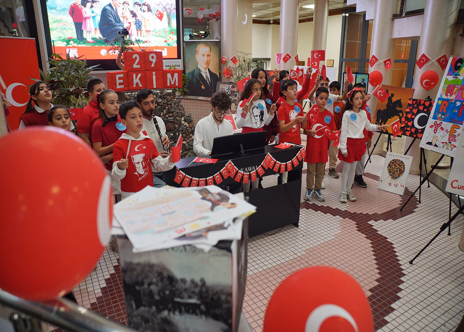 Cumhuriyetin 102. yılı kutlamaları Tuzla Belediyesi’nde başladı - Görsel 2