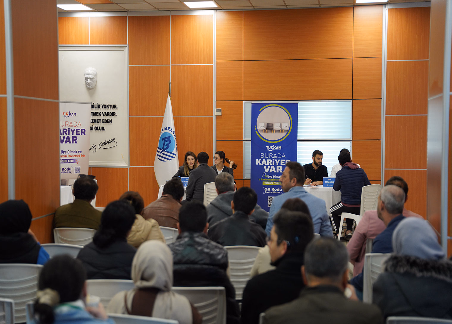 Tuzla’da Dünya Engelliler Günü’ne özel istihdam buluşması düzenlendi