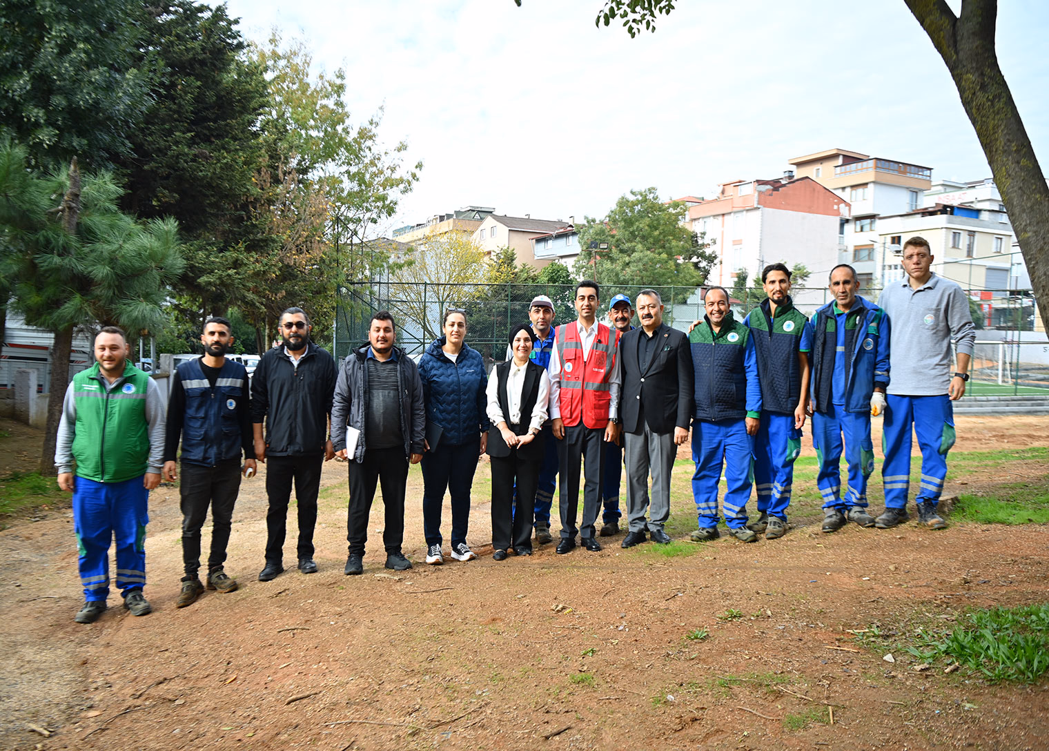 İshakpaşa Parkı yenileniyor: Başkan Bingöl, çalışmaları yerinde inceledi - Görsel 5