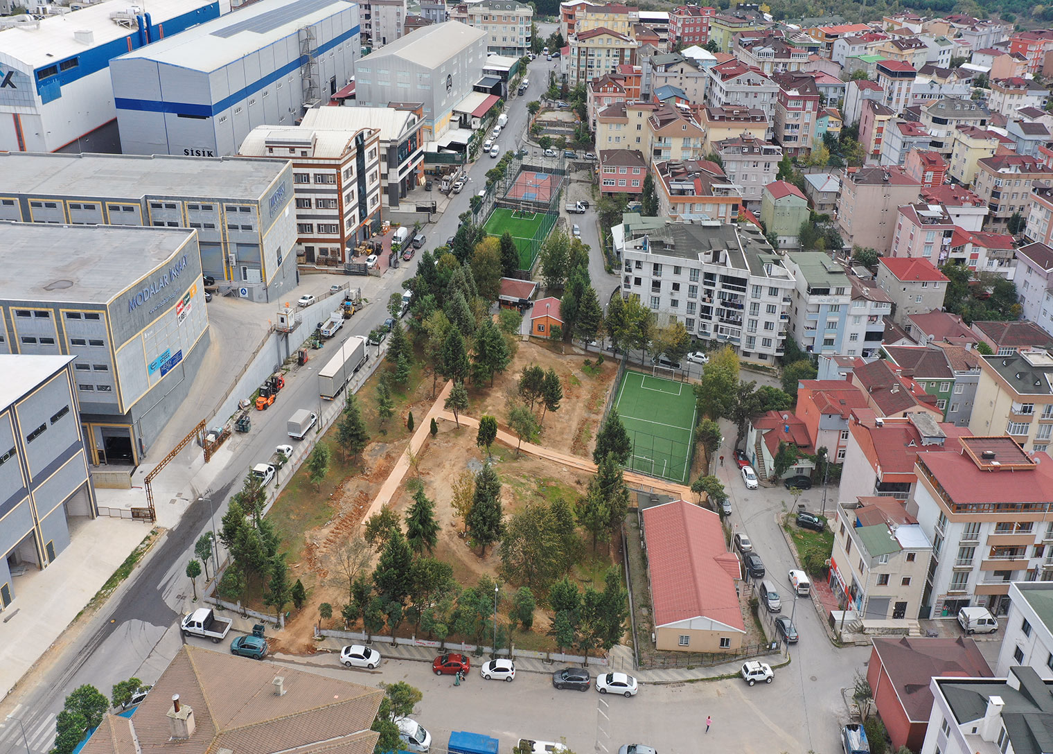 İshakpaşa Parkı yenileniyor: Başkan Bingöl, çalışmaları yerinde inceledi - Görsel 4