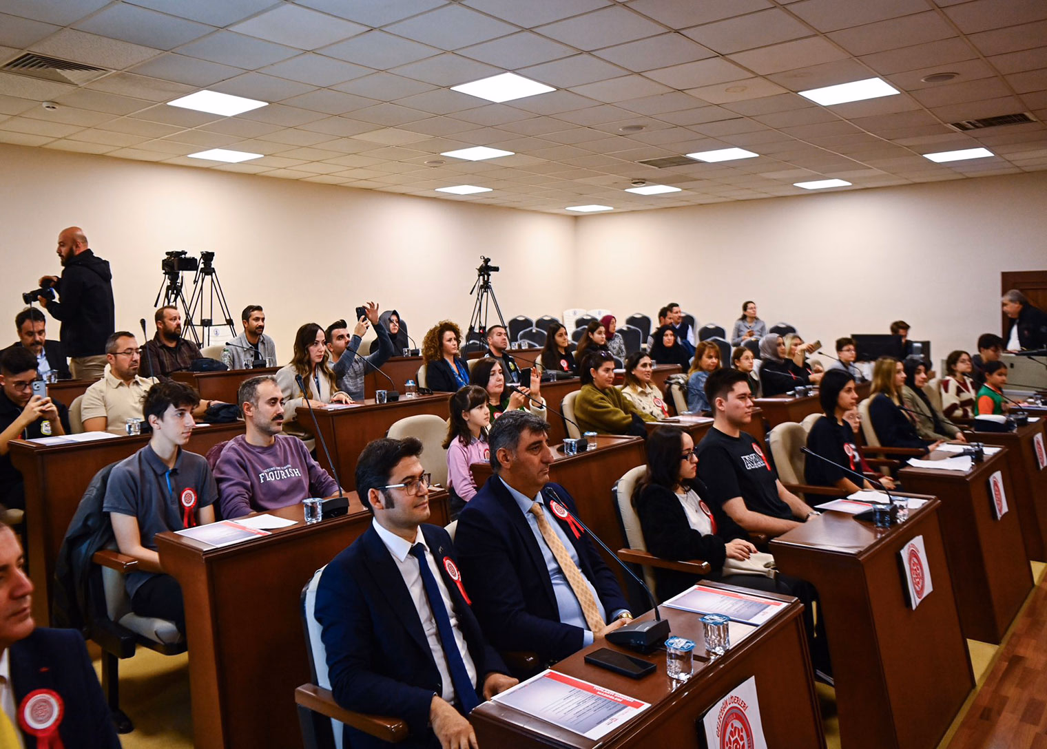 Tuzla Öğrenci Meclisi yeni dönemi “Vefa” temasıyla açtı - Görsel 2