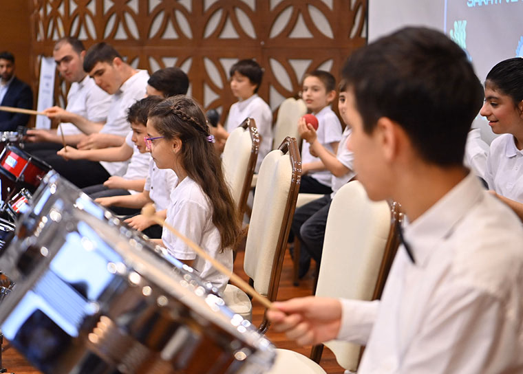 Tuzla Otizm Müzik Akademisi Korosu’ndan müzik şöleni