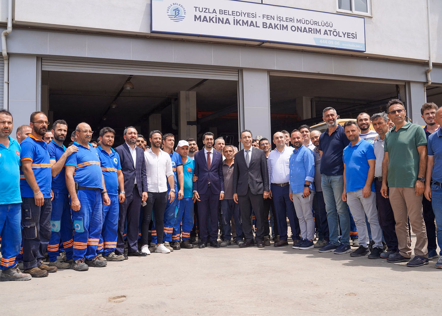 Tuzla Belediyesi personelleri çifte bayram yaşadı - Fotoğraf 4